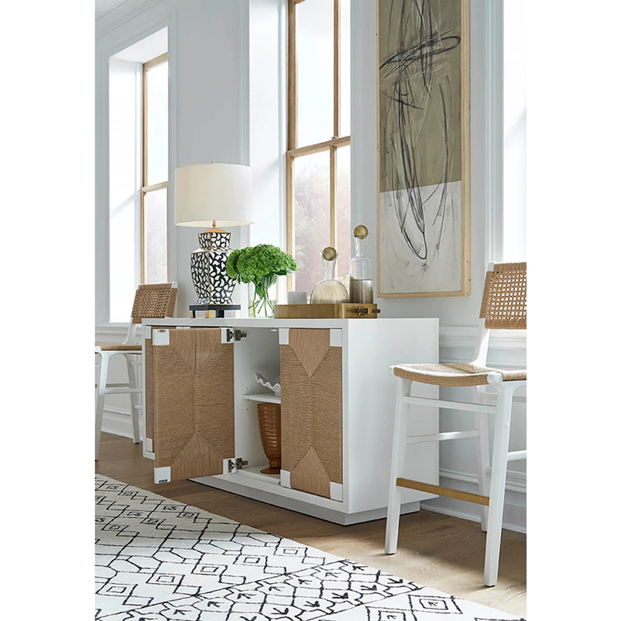 Worlds Away Four Door Cabinet - Rush Front Door - White Lacquer 7 Worlds Away Four Door Cabinet - Rush Front Door - White Lacquer - Image 7