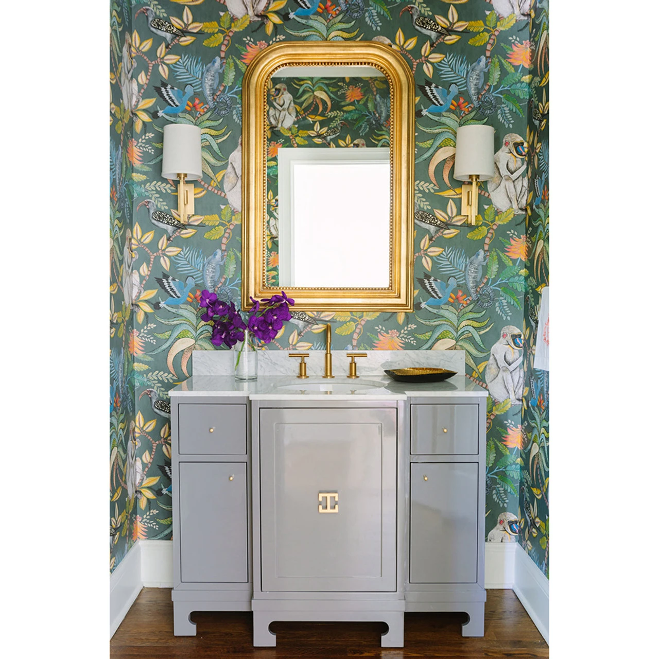 Worlds Away Waverly Handcarved Gold Leaf Curved Top Rectangular Mirror Nonantiqued Mirror Insert 5 Worlds Away Waverly Handcarved Gold Leaf Curved Top Rectangular Mirror Nonantiqued Mirror Insert - Image 5