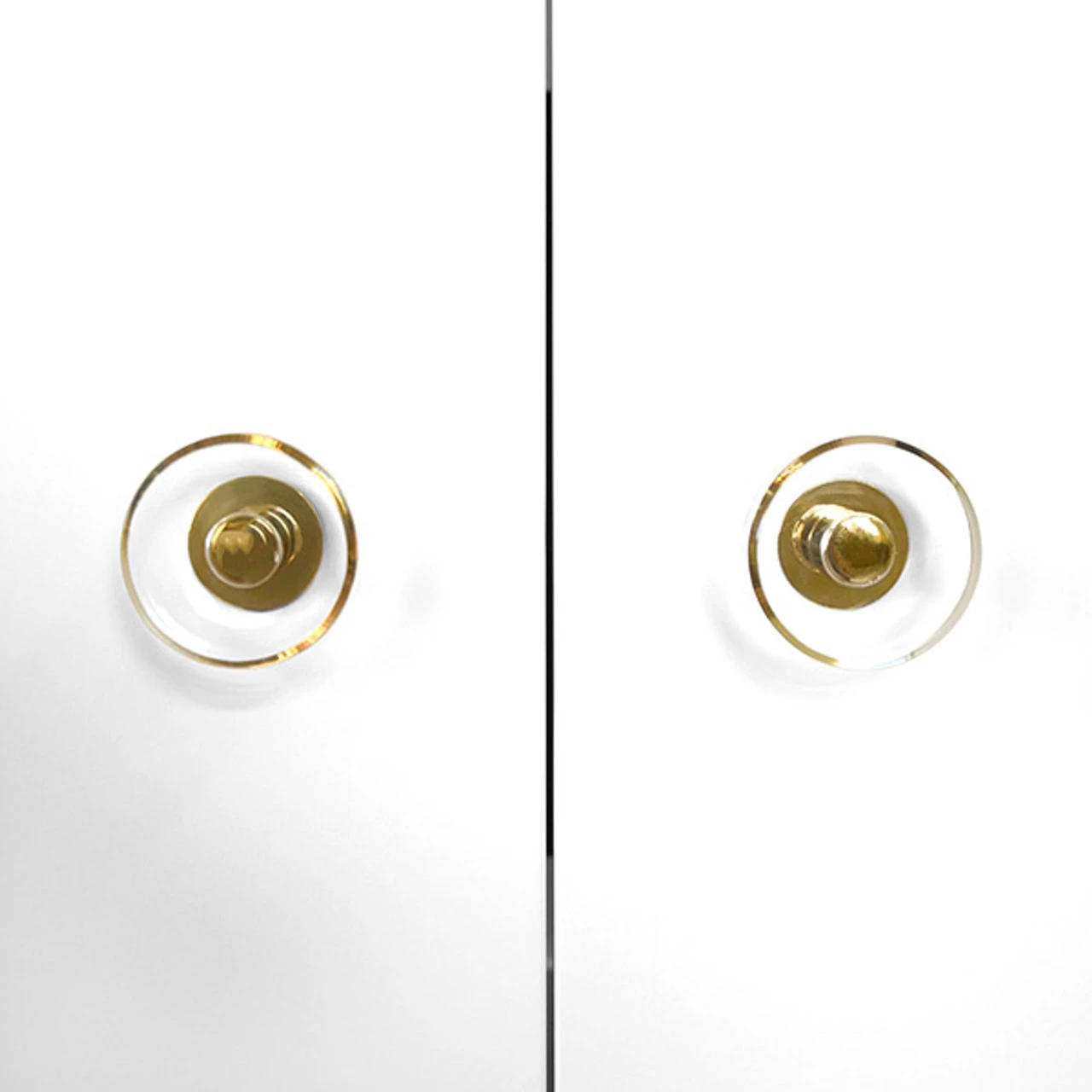 Worlds Away Judd Cabinet - White Lacquer/Crystal And Brass Knobs 6 Worlds Away Judd Cabinet - White Lacquer/Crystal And Brass Knobs - Image 6