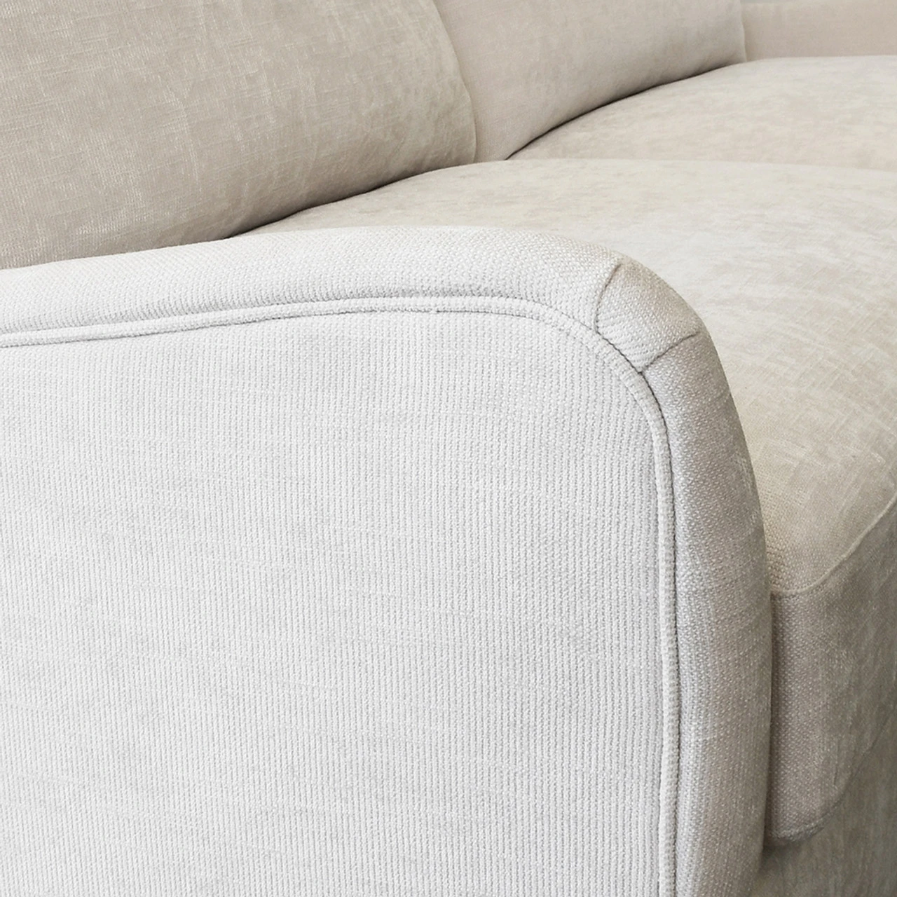 Worlds Away Wingback Sofa - Cerused Oak Feet - Ivory Plain Weave Upholstery 4 Worlds Away Wingback Sofa - Cerused Oak Feet - Ivory Plain Weave Upholstery - Image 4