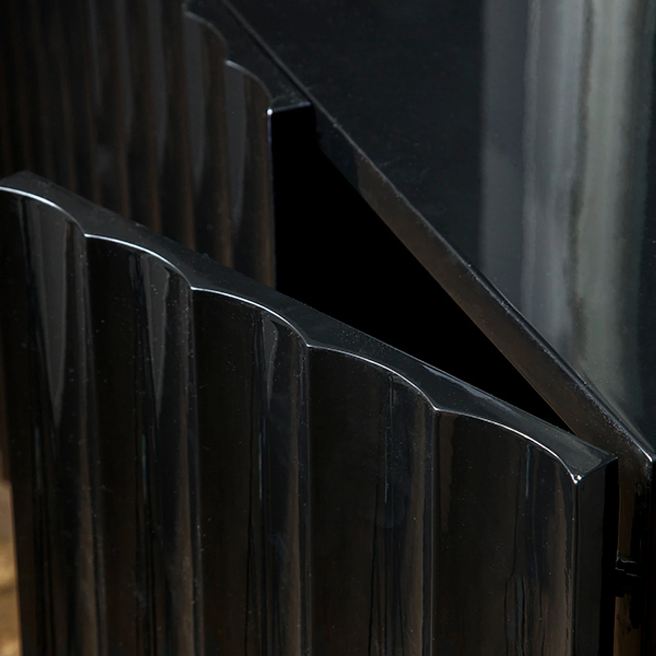 Worlds Away Odette Black Lacquer 4 Door Scalloped Front Cabinet 1 Worlds Away Odette Black Lacquer 4 Door Scalloped Front Cabinet